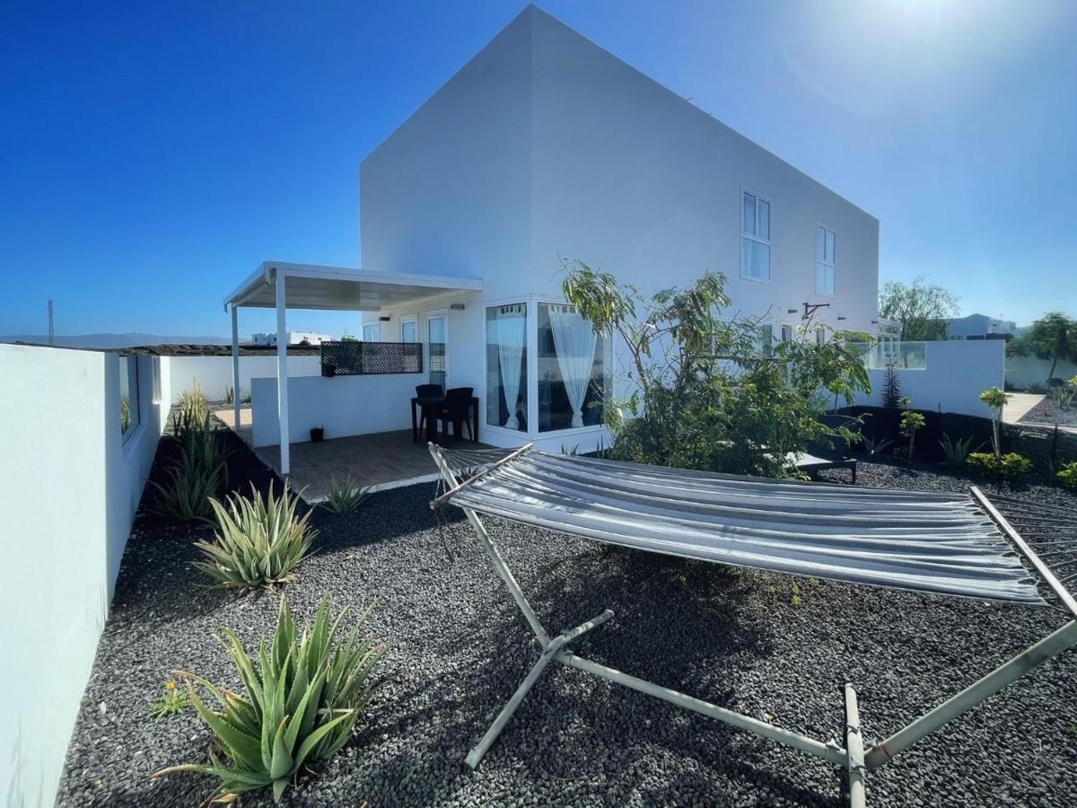 Azur Arts Lanzarote Lofts Apartman Tinajo Kültér fotó