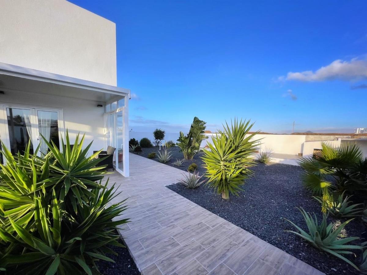 Azur Arts Lanzarote Lofts Apartman Tinajo Kültér fotó