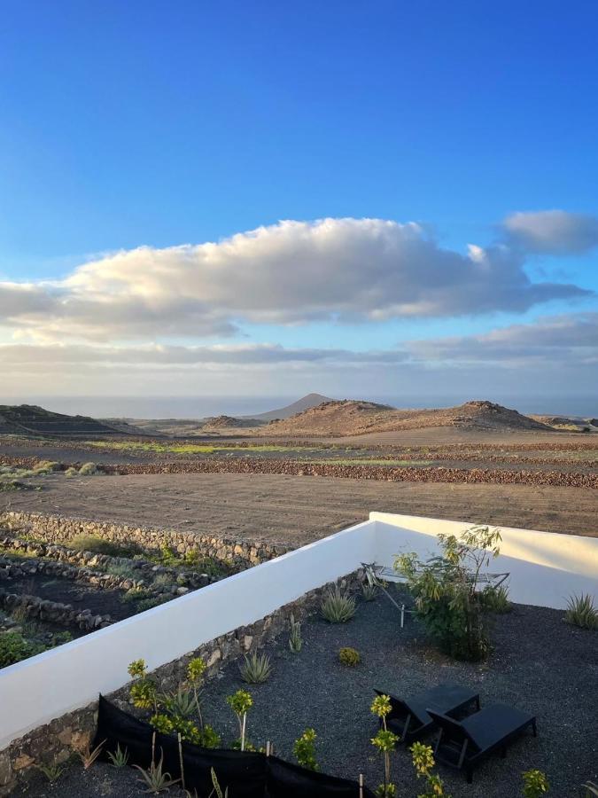 Azur Arts Lanzarote Lofts Apartman Tinajo Kültér fotó