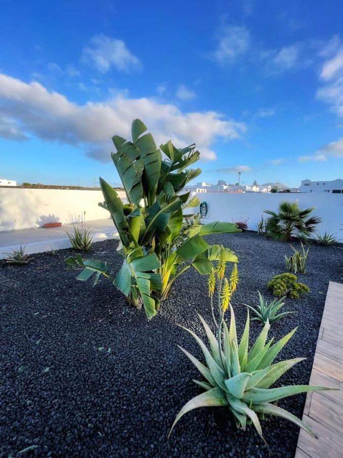 Azur Arts Lanzarote Lofts Apartman Tinajo Kültér fotó